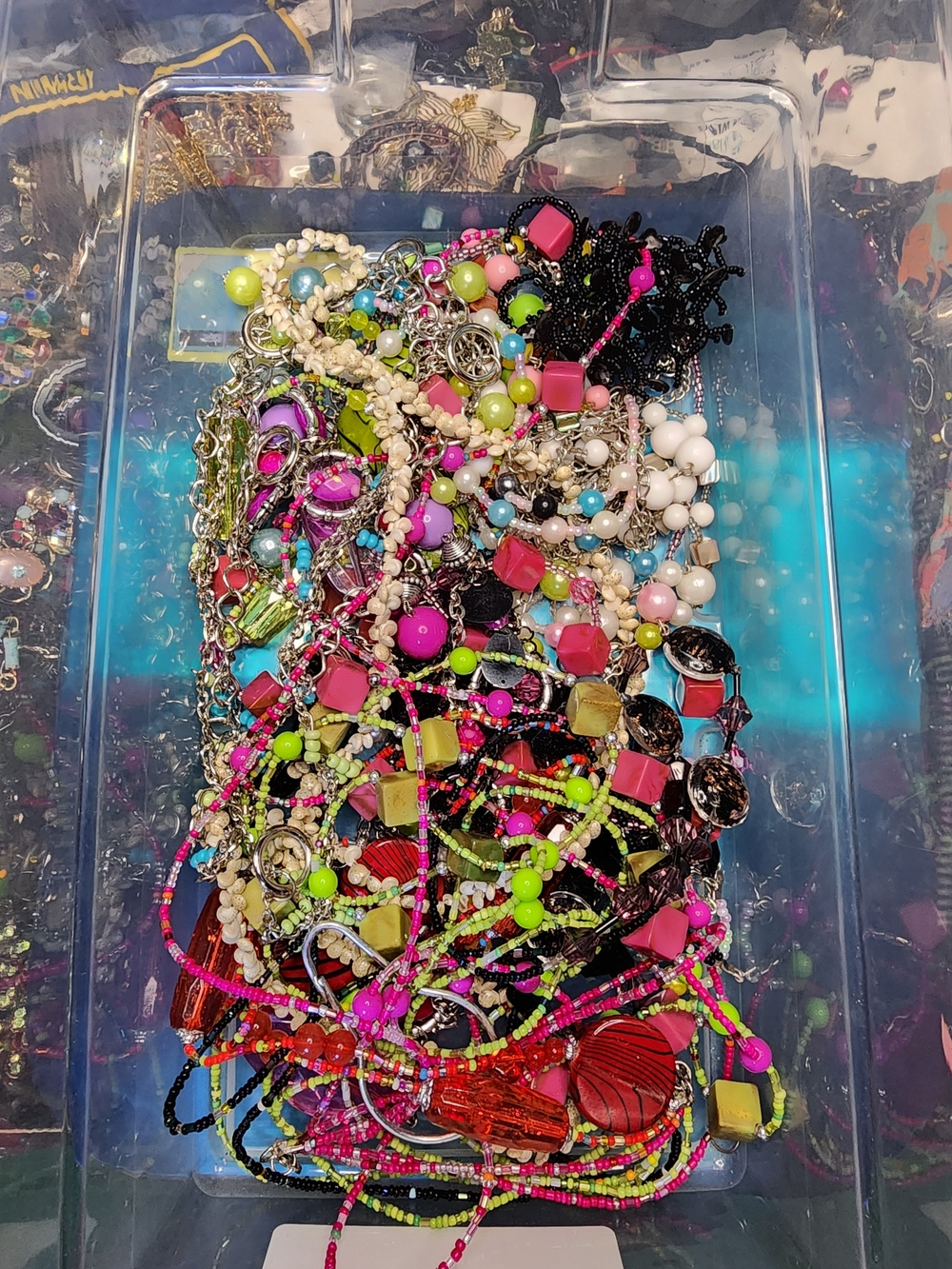 1lb Assorted Women’s Beaded Fashion Necklace Bundle All Wearable - J100126-1